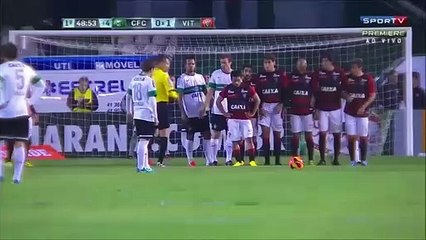 KrALEX de Souza! Frikikten inanılmaz attı...