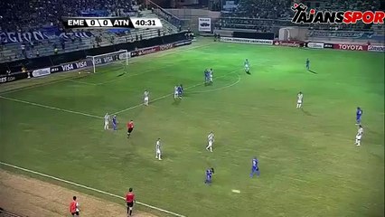 Herrera’dan şık aşırtma!