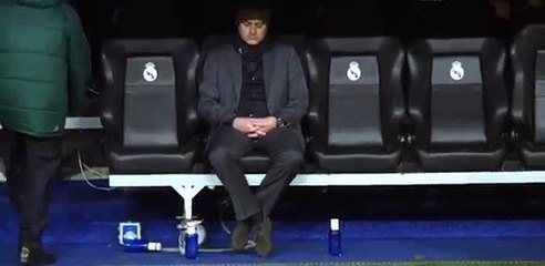 Jose Mourinho yanlız adam...