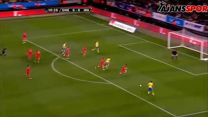 Erkan Zengin ortaladı, Ibrahimovic golü attı