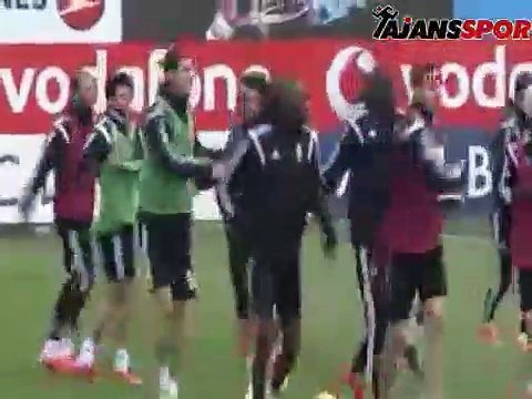 Beşiktaş, Kardemir Karabükspor mesaisine devam ediyor