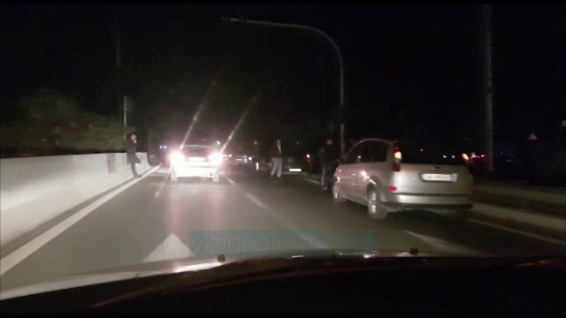 Valë arrestimesh për korrupsion - News, Lajme - Vizion Plus