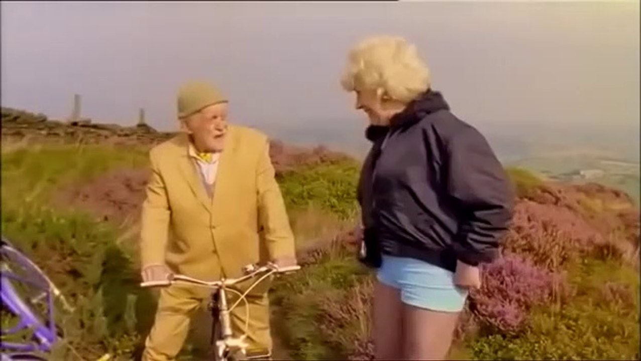 Last Of The Summer Wine S20/E8 - Peter Sallis • Bill Owen • Frank Thornton • Thora Hird