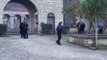 Këlcyrë/ Hidhet granatë në varrezat greke, lajmi bën jehonë në mediat fqinje
