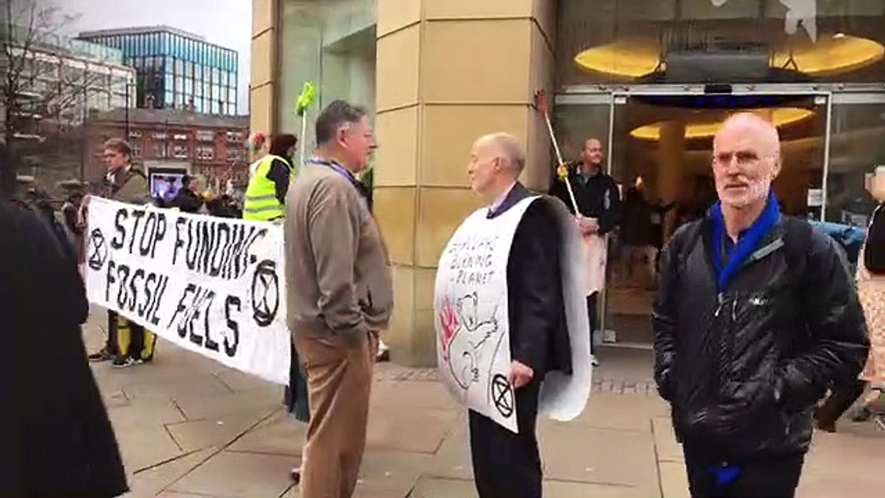 Extinction Rebellion protests at Barclays