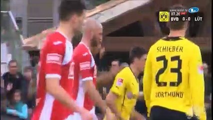 Aubameyang gelişine çok şık vurdu!