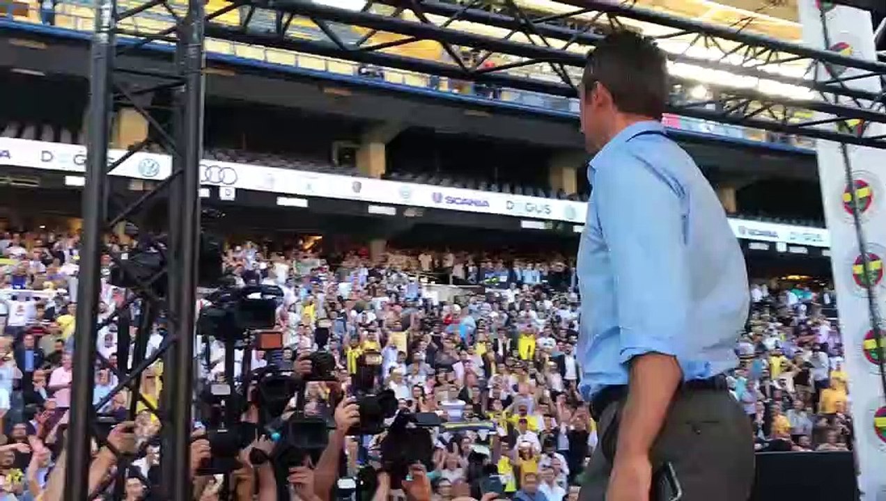 Ali Koç selamlama