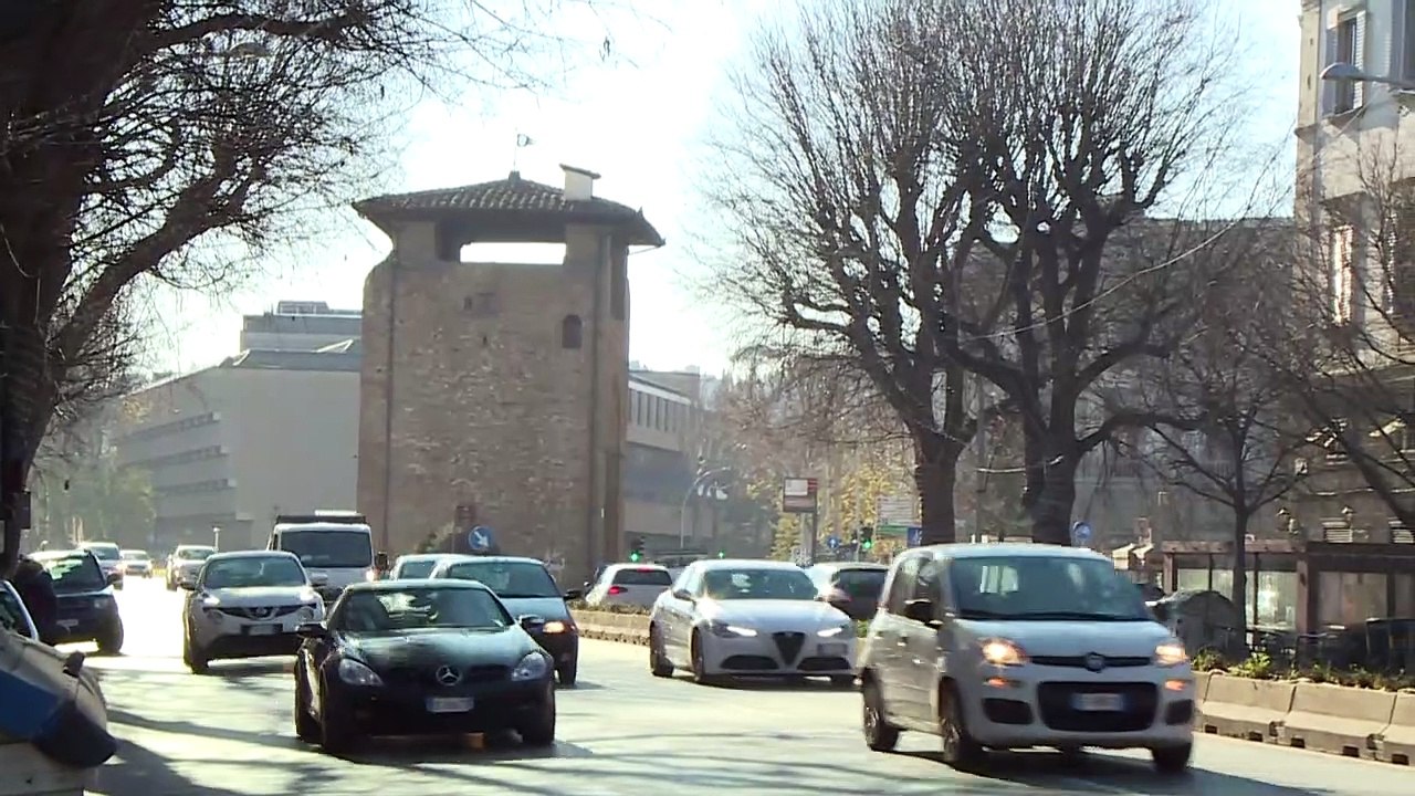 Dicke Smogwolke über ganz Norditalien