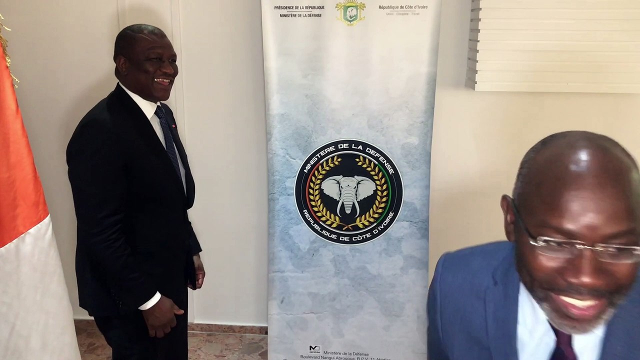 [Ministère de la Défense] - Le personnel militaire et civil présente ses vœux au ministre d'Etat, ministre de la Défense Hamed BAKAYOKO