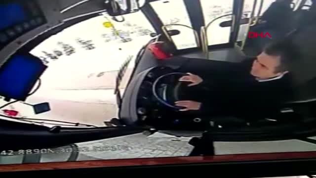 Eskişehir otomobil sürücüsü ve genç avukatın öldüğü kaza görüntüsü ortaya çıktı