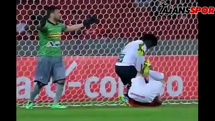 Önce faul yaptı sonra öptü