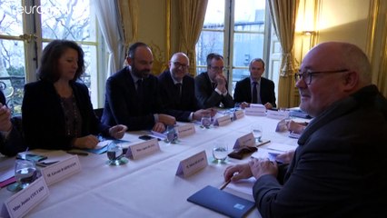 Francia ancora senza accordo sulle pensioni: "Sabato proposte concrete"