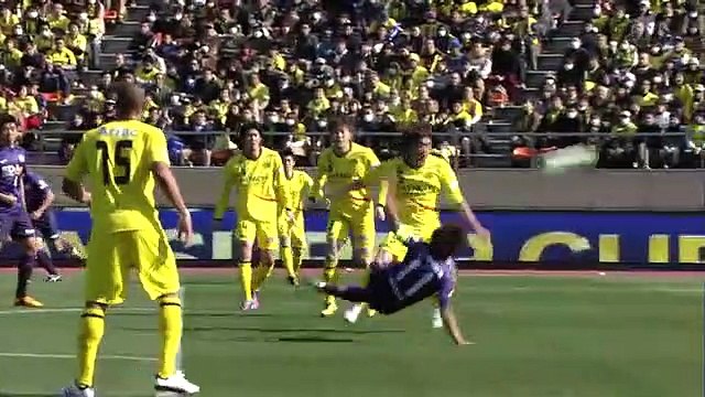 Bu adam çok film izlemiş! Japon oyuncu coştu...