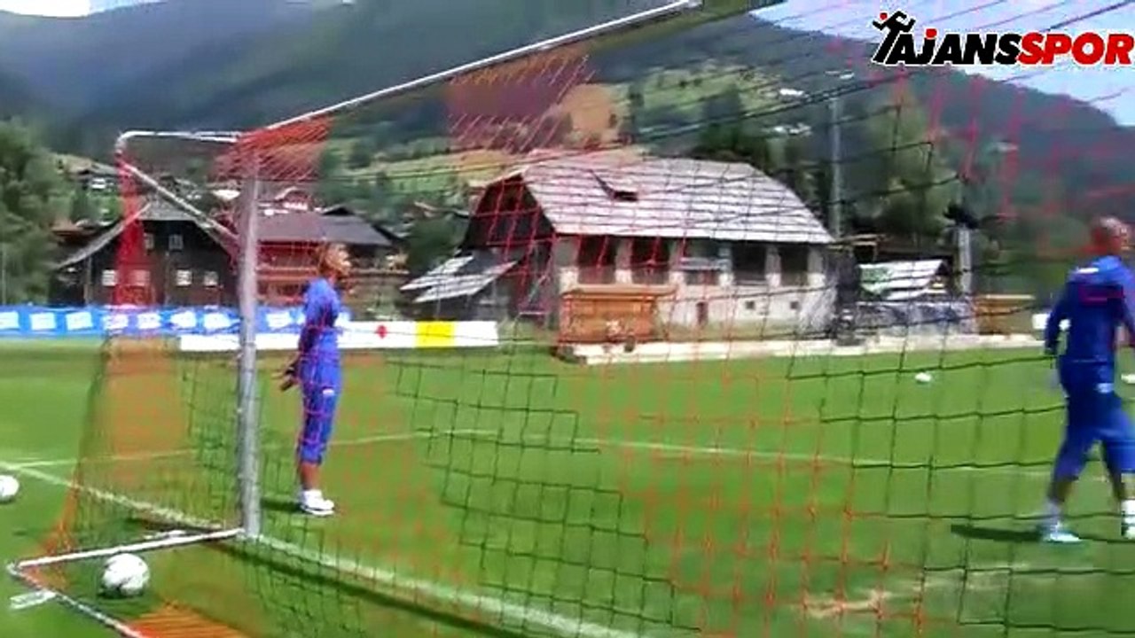 Böyle gol milyonda bir olur!