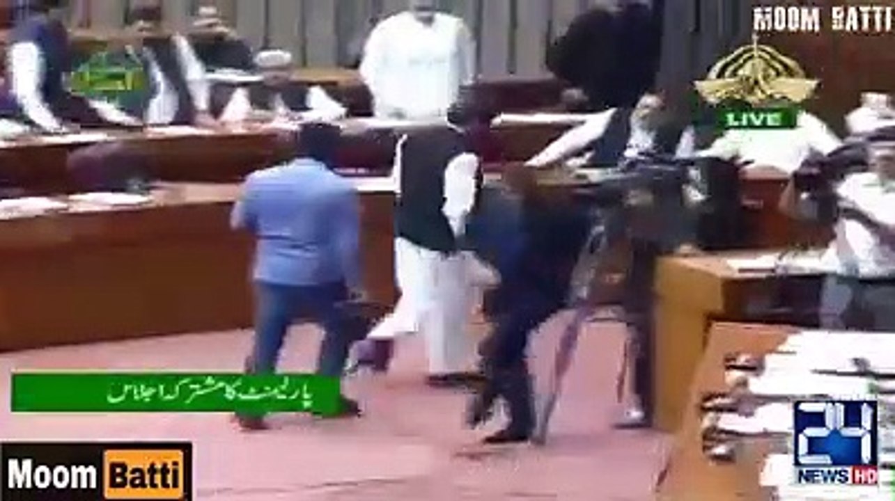Apna_Time_Aiga_Funny_Video_Memes