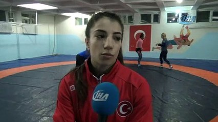 Siirtli Dünya Şampiyonu Evin Demirhan