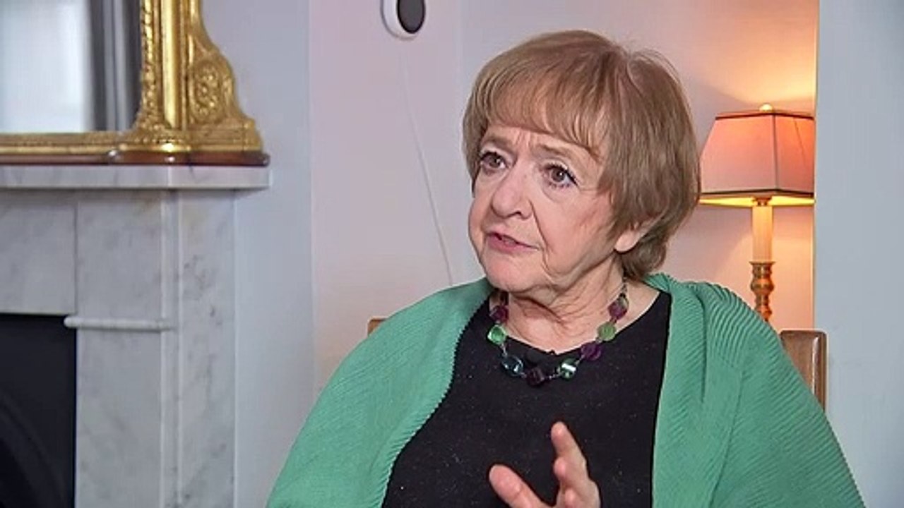 Dame Margaret Hodge backing Jess Phillips for Labour leader - video ...