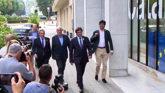 Llarena mantiene la euroorden de Puigdemont y pide suplicatorio a la Eurocámara
