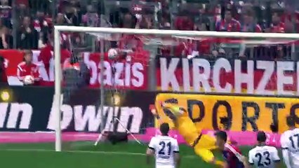 Lewandowski önüne aldı çok şık vurdu!