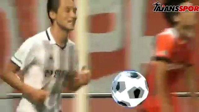 Kaleci olup kaleden kaleye gol atmak...