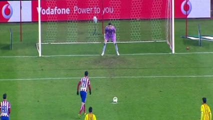 Adrian penaltıyı işte böyle kaçırdı!