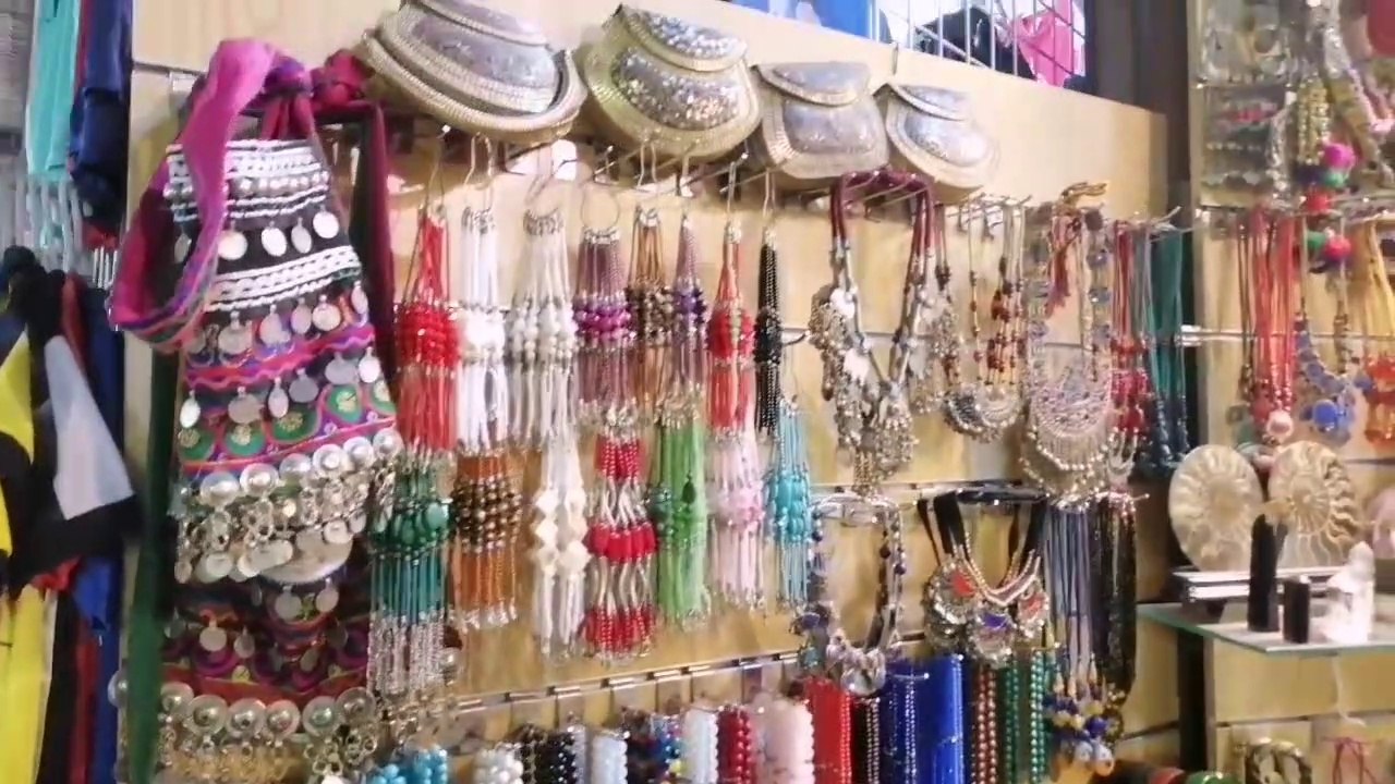 Old Souq Bur Dubai | Dubai  Traditional Market| Dubai spice Market