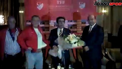 Milli Takıma Vali morali!