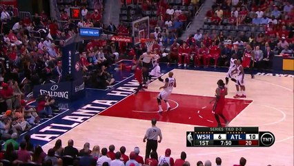 John Wall kaldığı yerden devam ediyor...