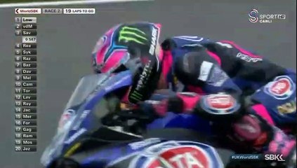 Toprak Razgatlıoğlu, World Superbike Race 2 İngiltere ayağında ikinci oldu