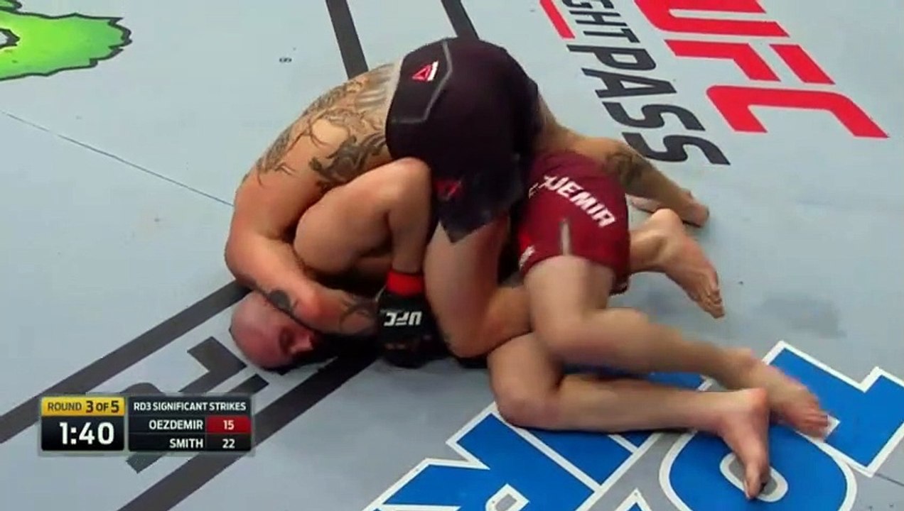 Volkan Özdemir vs Smith
