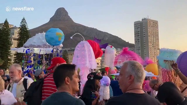 Beautiful lantern parade lights up streets of Cape Town