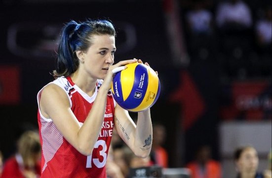 Meryem Boz'un Polonya maçındaki performansı, sosyal medyayı salladı