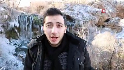 Sivas'ta gölet ve şelaleler buz tuttu; görsel şölen oluştu