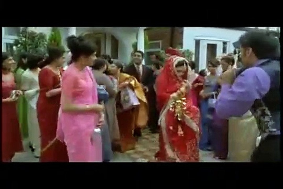 Bend It Like Beckham (2002)