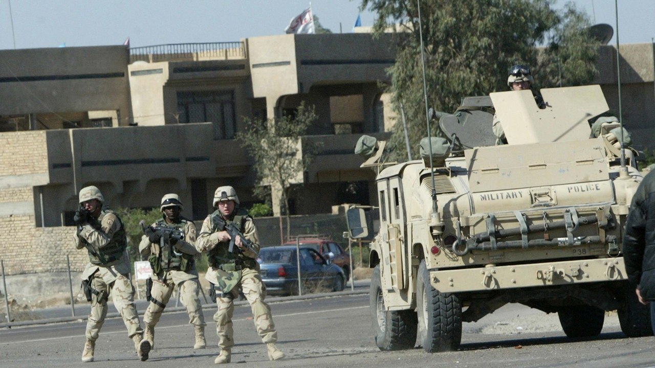 الخارجية الأميركية: فريق من الناتو يبحث بواشنطن...