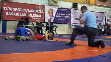 Lisanslı kadın güreşçi sayısı artıyor