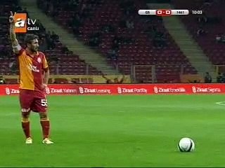 Sabri Sarıoğlu ve pek de başarılı olmayan 2 numaralı atışı