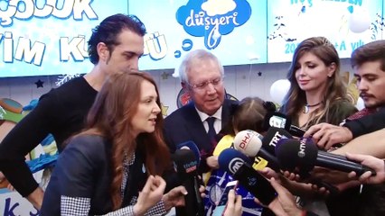 Aziz Yıldırım, çocuklarla bir araya geldi