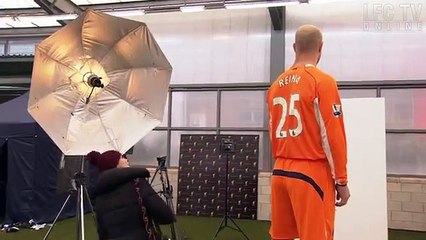 Bir acayip Liverpool forması...