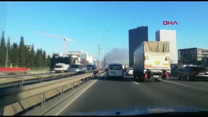 İstanbul-başakşehir'de işyerinde yangın