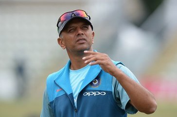 Virender Sehwag's different wish for Rahul Dravid birthday. | ONEINDIA KANNADA