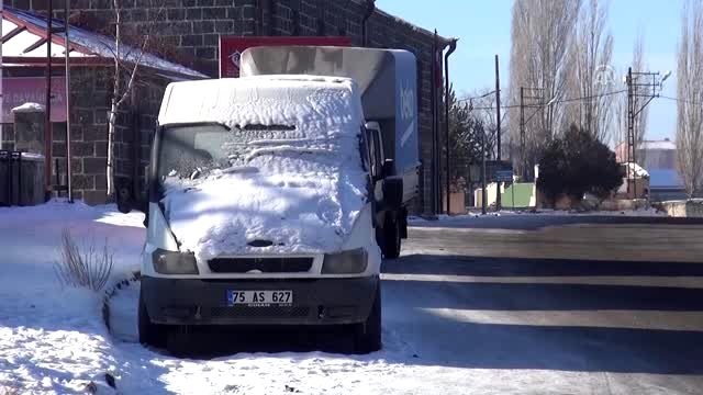Doğu Anadolu'da 'dondurucu soğuklar' etkisini sürdürüyor