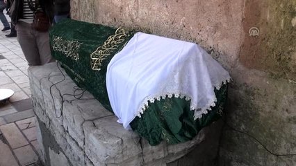 Apartmandan düşerek hayatını kaybeden Mina bebek toprağa verildi - KAHRAMANMARAŞ