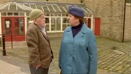 Last  Of The Summer Wine - Peter Sallis • Frank Thornton • Bill Owen • Kathy Staff