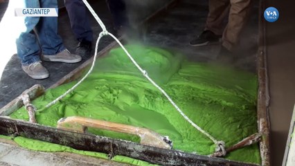 Geleneksel Yöntemlerle Üretilen Zeytinyağlı Sabuna Talep Bitmiyor