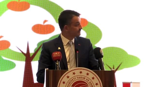 Pakdemirli: Son 17 yılda bitkisel üretimde değer yaklaşık 6 misline çıktı
