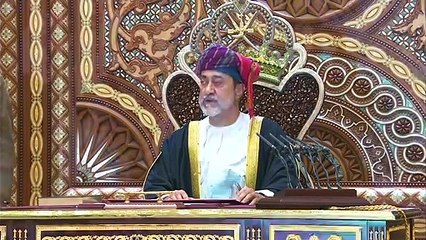 سلطان عمان الجديد هيثم بن طارق يتعهد مواصلة سياسة سلفه