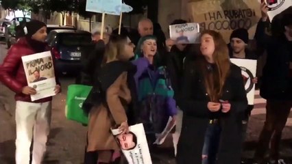 Crotone - Vaffa.Salvini, il leader della Lega contestato (10.01.20)