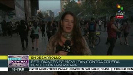 Chile: fuerte represión con agua y gases tóxicos a manifestantes