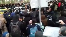 Tahran'da rejim karşıtı gösteri düzenlendi